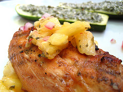 Image of Grilled Chicken With Pineapple Salsa, Recipe Key