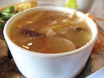 Image of Hot And Sour Soup With Cloudear Mushrooms And Tigerlily Buds, Recipe Key