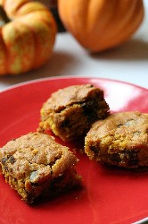 Image of Pumpkin And Chocolate Chip Squares, Recipe Key