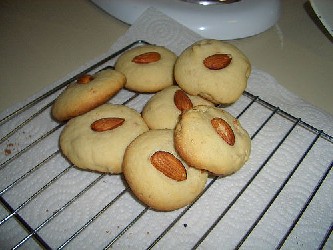 Image of Almond Cookies, Recipe Key