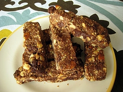 Almond Granola Bars