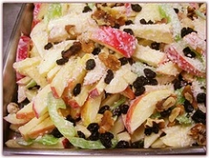 Apple-Pecan Salad