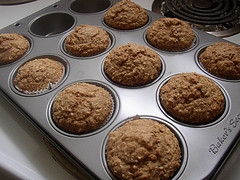 Applesauce Oatmeal Muffins