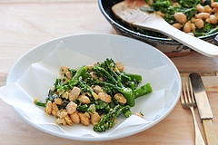 Broccoli With Pine Nuts