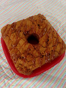 Caramel-Apple Cake