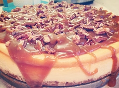 Caramel Pecan Cheesecake