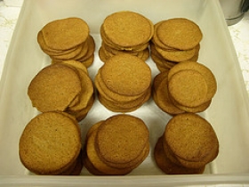 Crisp Rolled Molasses Cookies