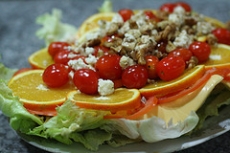 Orange Lettuce & Walnut Salad