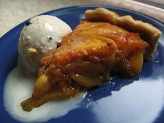 Perfect Peach Pie
