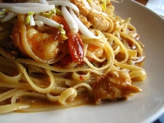 Linguine with Spicy Thai Shrimp Sauce