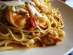 Linguine with Spicy Thai Shrimp Sauce